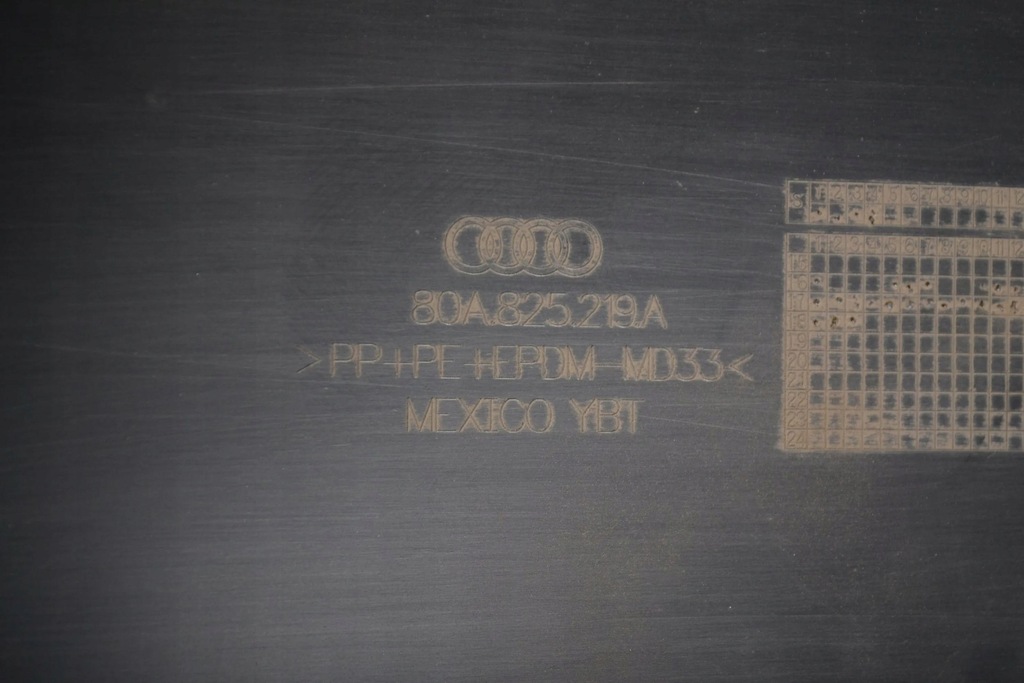 фото №5, Audi q5 sq5 2018 задня сторона права мат багажника do кузов pickup