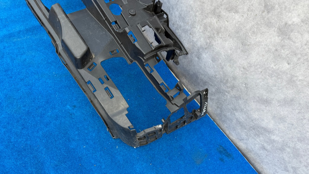 Mercedes r-klasa w251 усилитель бампера перед каркас каркас 126ba в Украине