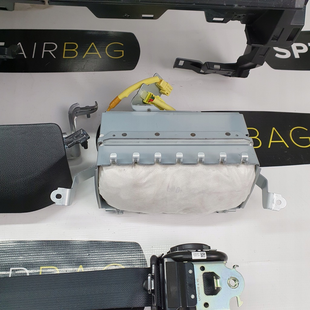 фото №9, Rogue приборная панель консоль подушки безопасности ремни подушка безопасности