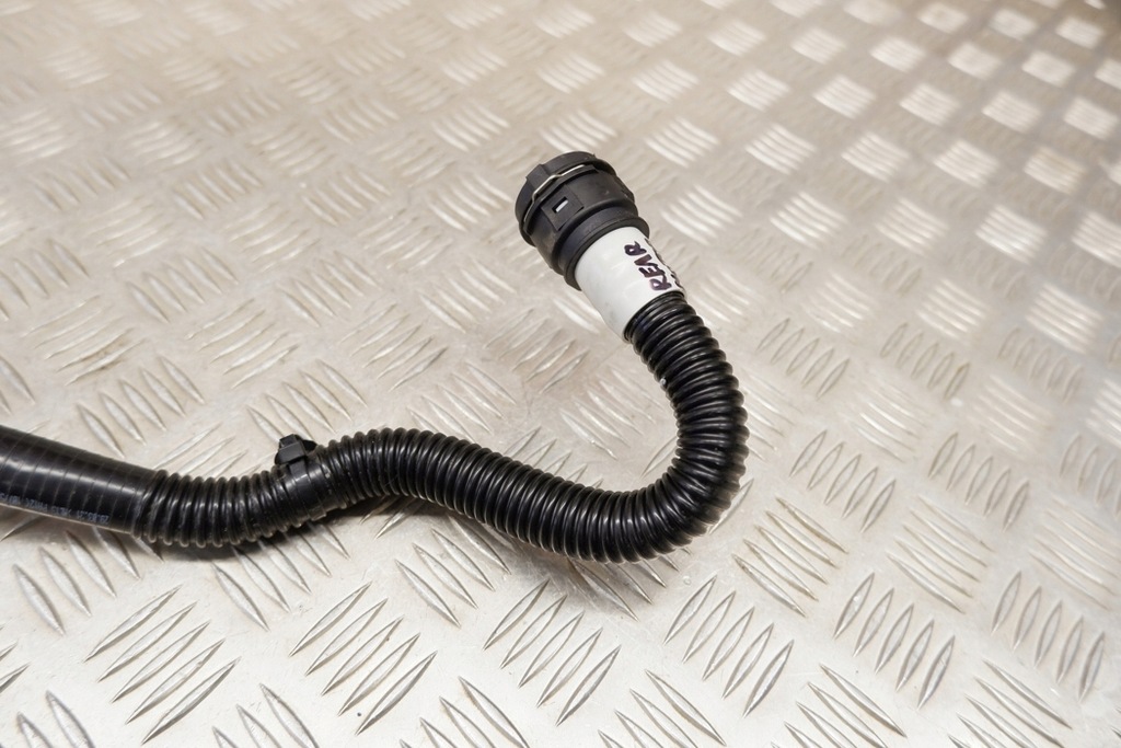 фото №7, Труба охолодження tesla 107758500e electric 2021