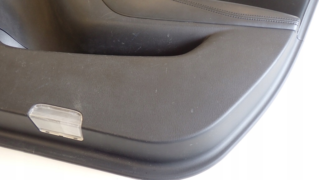 фото №3, Mazda 6 rok 2017 обшивка правий перед g46l6843z