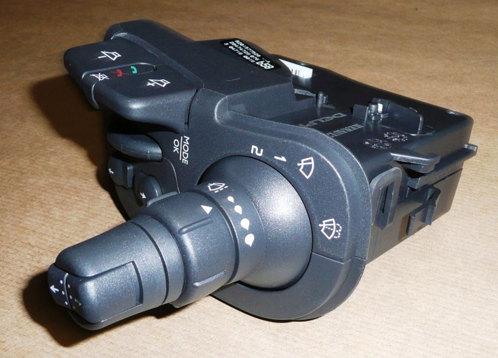 фото №13, Перемикач двірник 8201577528 renault kangoo ii оригінал