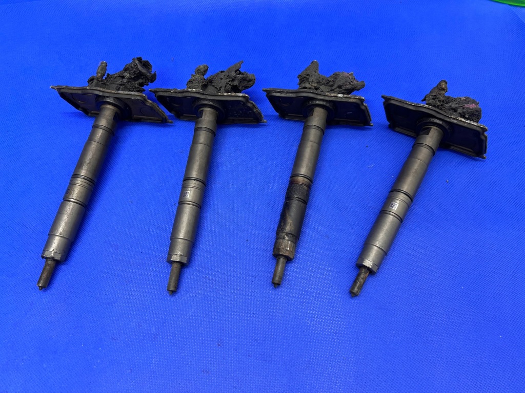 фото №1, Audi a8 d4 4.2 tdi форсунка топлива 057130277am