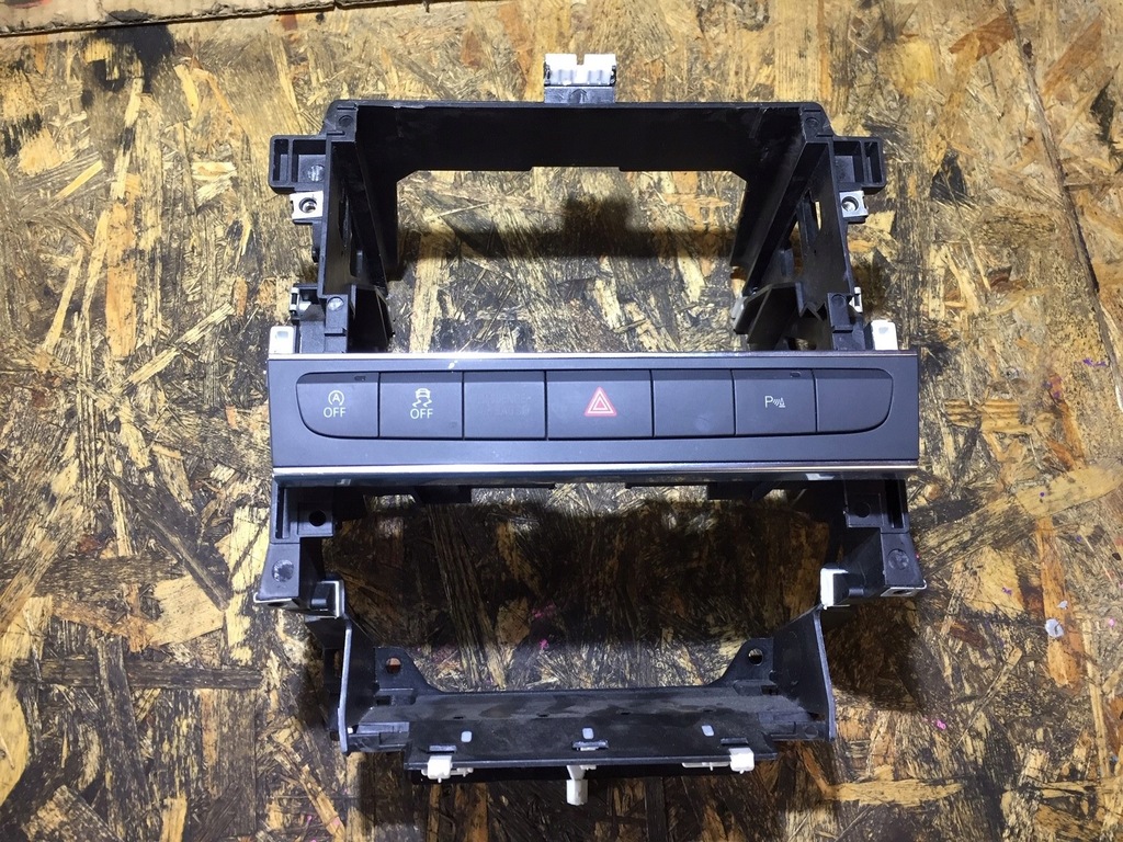 фото №1, Audi a3 8p lift рамка корзина радіо перемикачі 2din