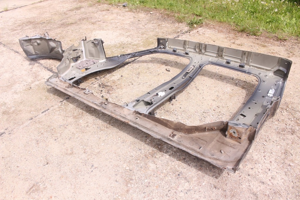 фото №9, Правый bok порог блок двигателя подкрылок nissan navara d40