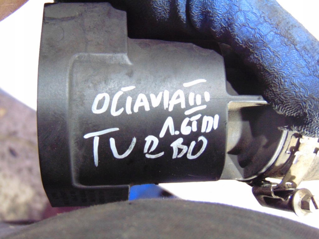 фото №4, Wąż труба турбіни octavia iii 1.6 tdi 04l131111t