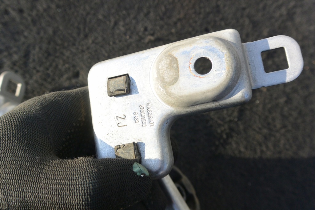 фото №7, Кронштейн выхлоп maserati quattroport ghibli