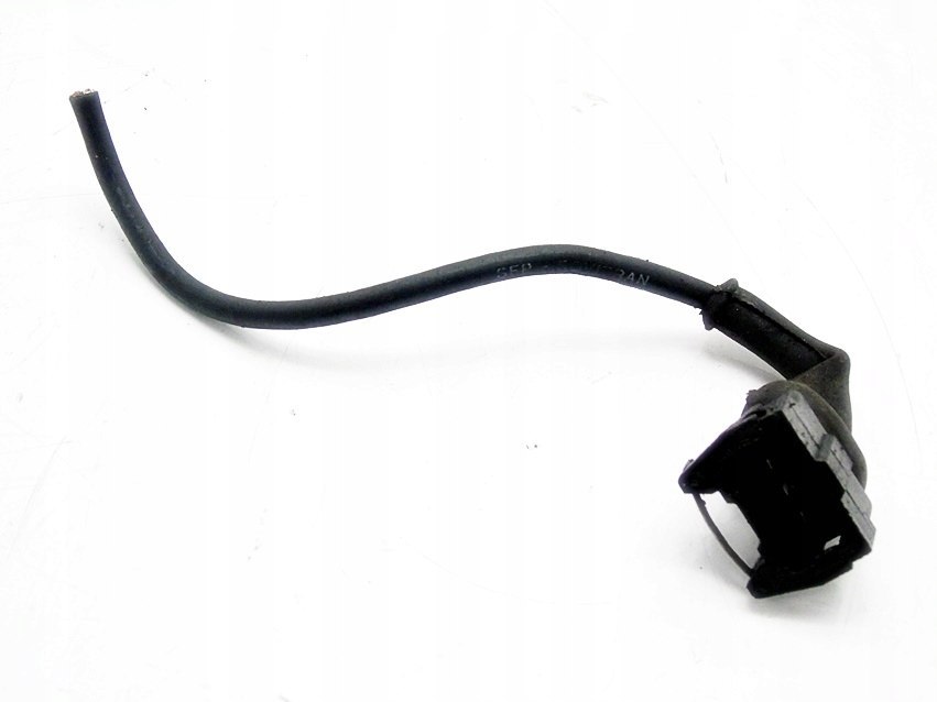 фото №1, Штекер проводка 1.1 berlingo 306 partner saxo