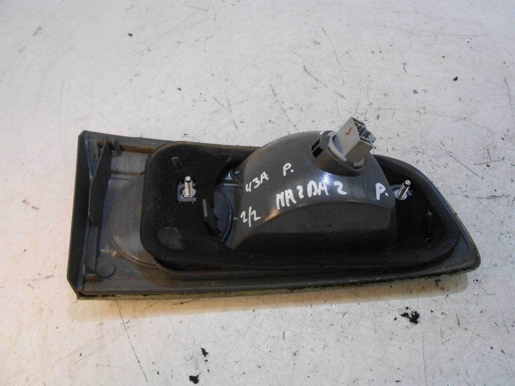 Mazda 2 dy лампа задняя правая комплект w крыло крышка в Украине