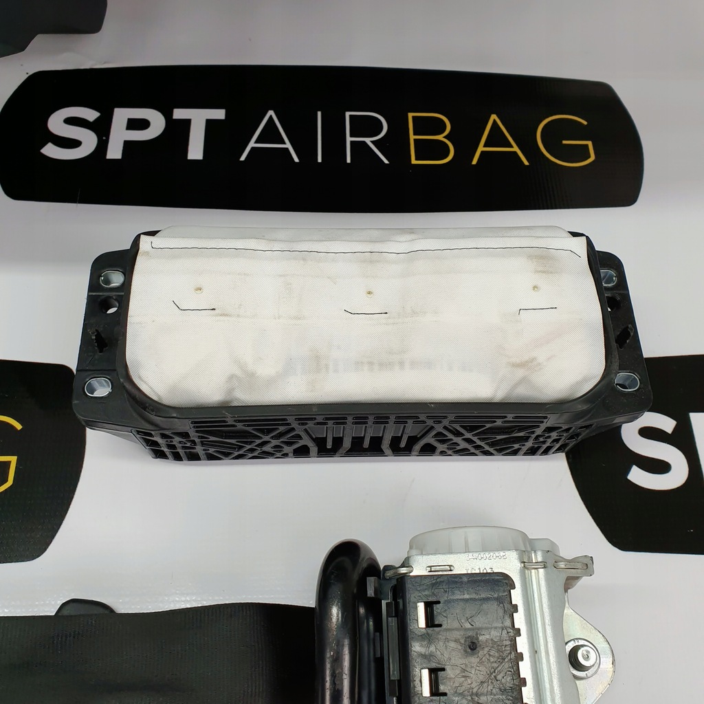 фото №5, Audi a4 b9 a4 8w панель приладів консоль подушки безпеки ремені подушка безпеки stare повернення