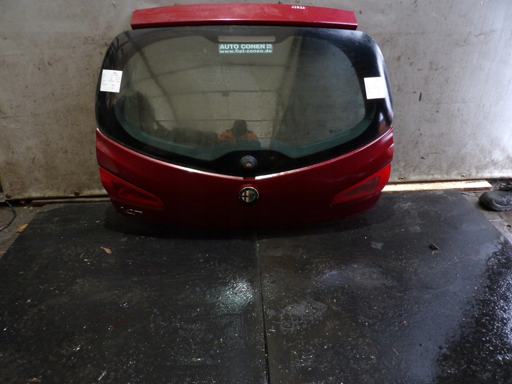фото №1, Alfa romeo 147 крышка багажника задняя lift