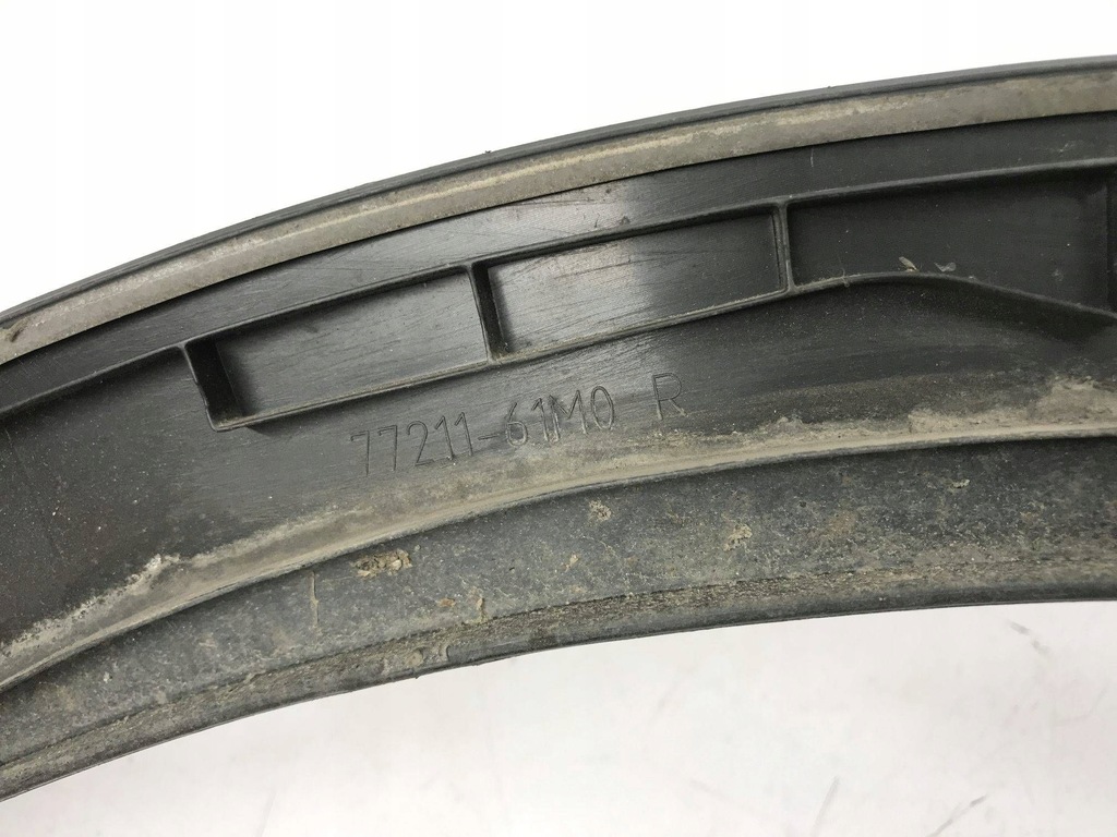 фото №11, Молдинг передній правого крила suzuki sx4 s-cross jy 7721161m0