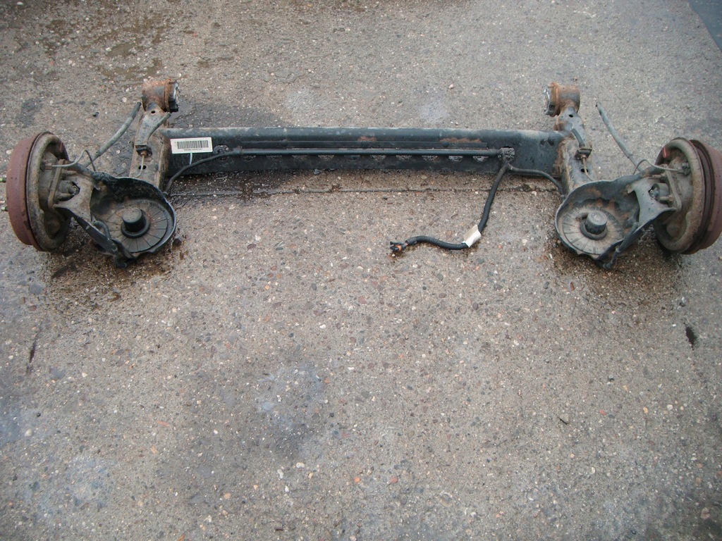 фото №1, Chevrolet hhr 2.4b oś балка задняя