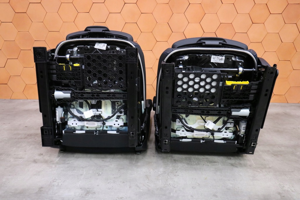 фото №15, Bmw ix3 g08 x3 g01 lci салон сиденья заднее сиденье обшивки m-pakiet подогрев память