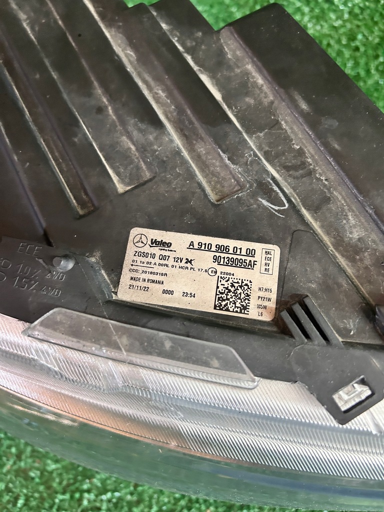 фото №3, Фара левый правый mercedes sprinter w910