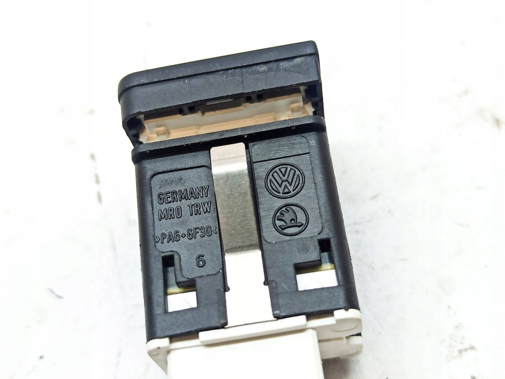 фото №12, Volkswagen eos 2010 кнопка / выключатель esp