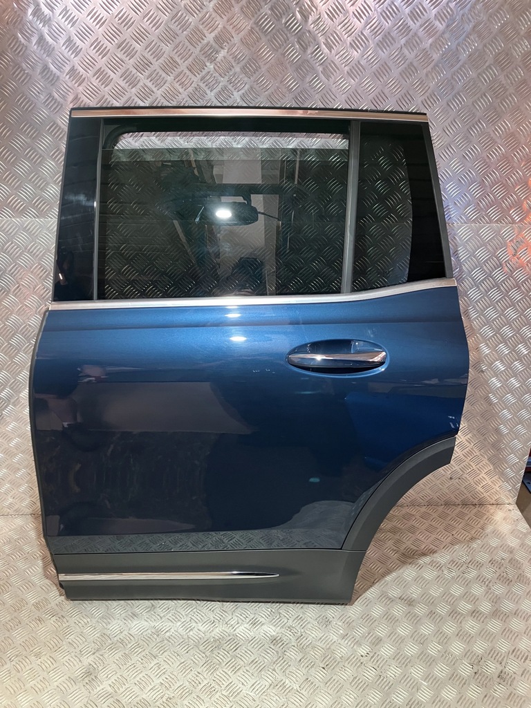 фото №1, Двері лівий задня mercedes eqb x243 лак 667