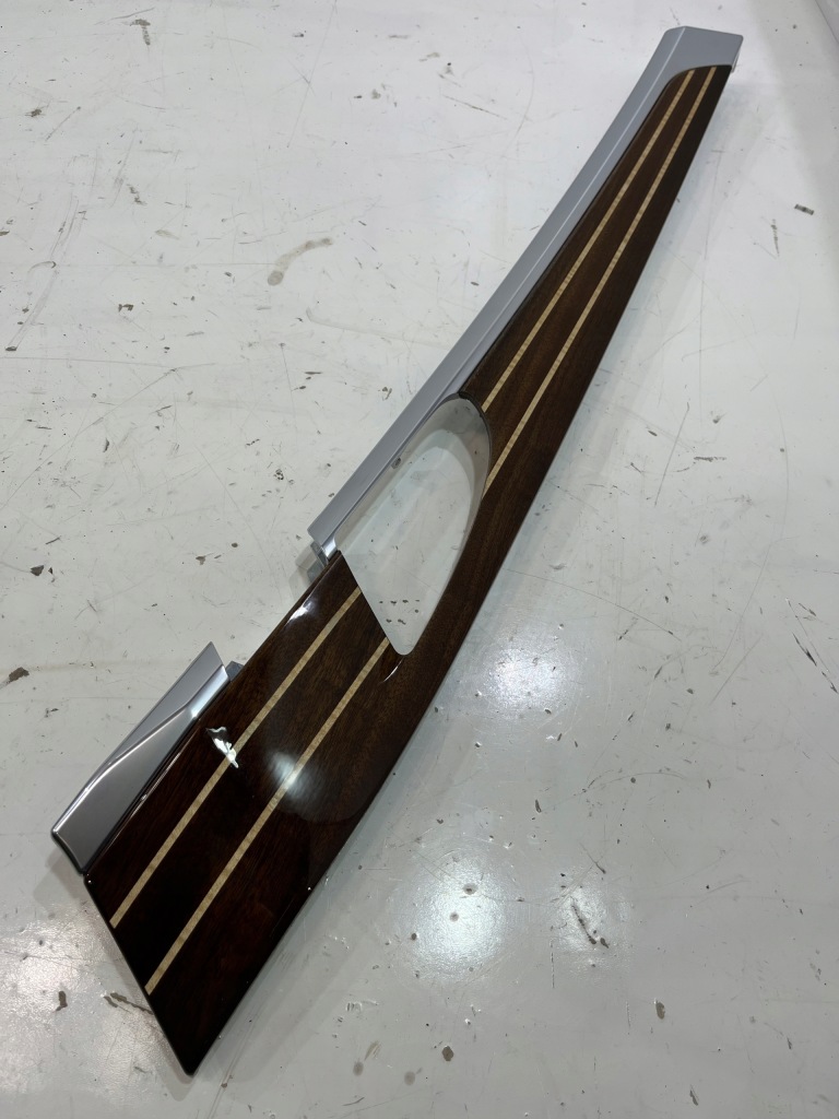 фото №1, Молдинг dekor дверь правый перед panamera 970 drewno