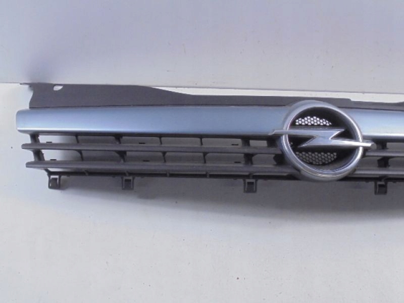 фото №13, Opel astra h 3 iii 04-06 решётка радиатора решётка радиатора 13108463