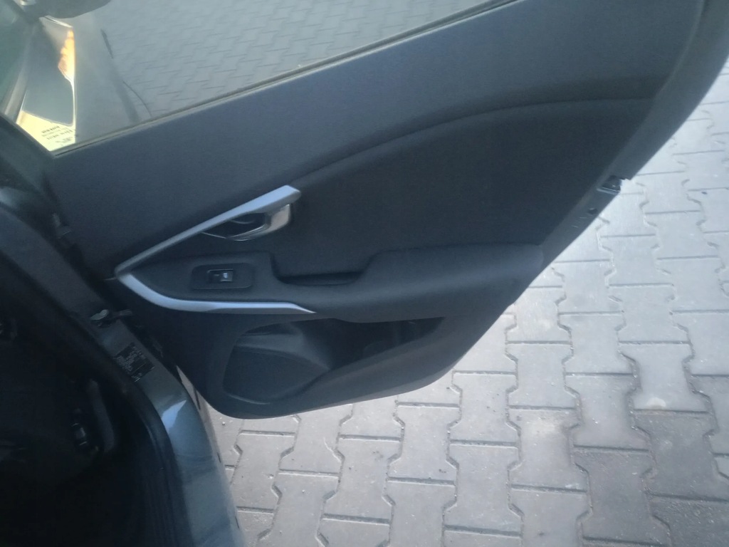 фото №1, Обшивка двері задня правий volvo v40 ii 12-19 714-16