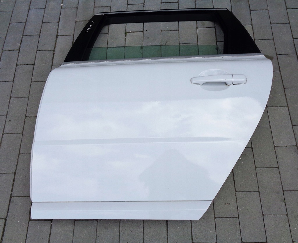фото №1, Дверь задняя задние левая полный volvo v70 iii