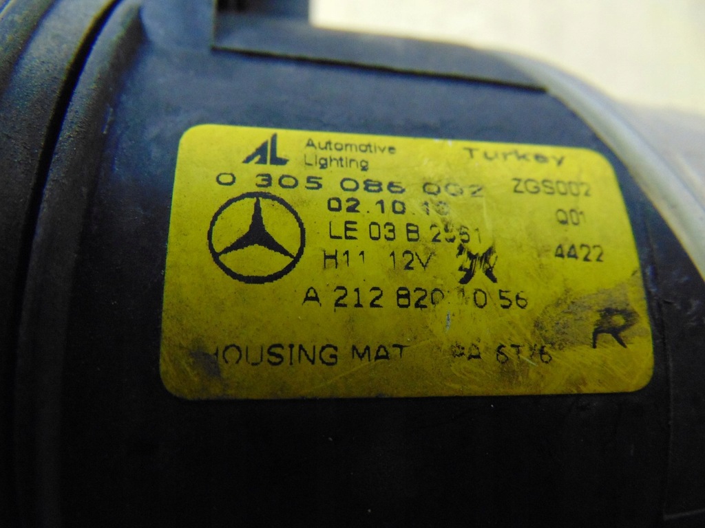 фото №13, Противотуманная фара правый mercedes w212 a2128201056