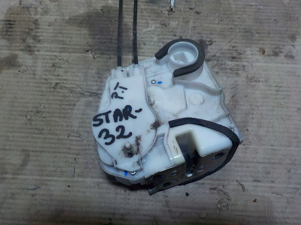 фото №1, Space star 1.0 замок праве задні двері