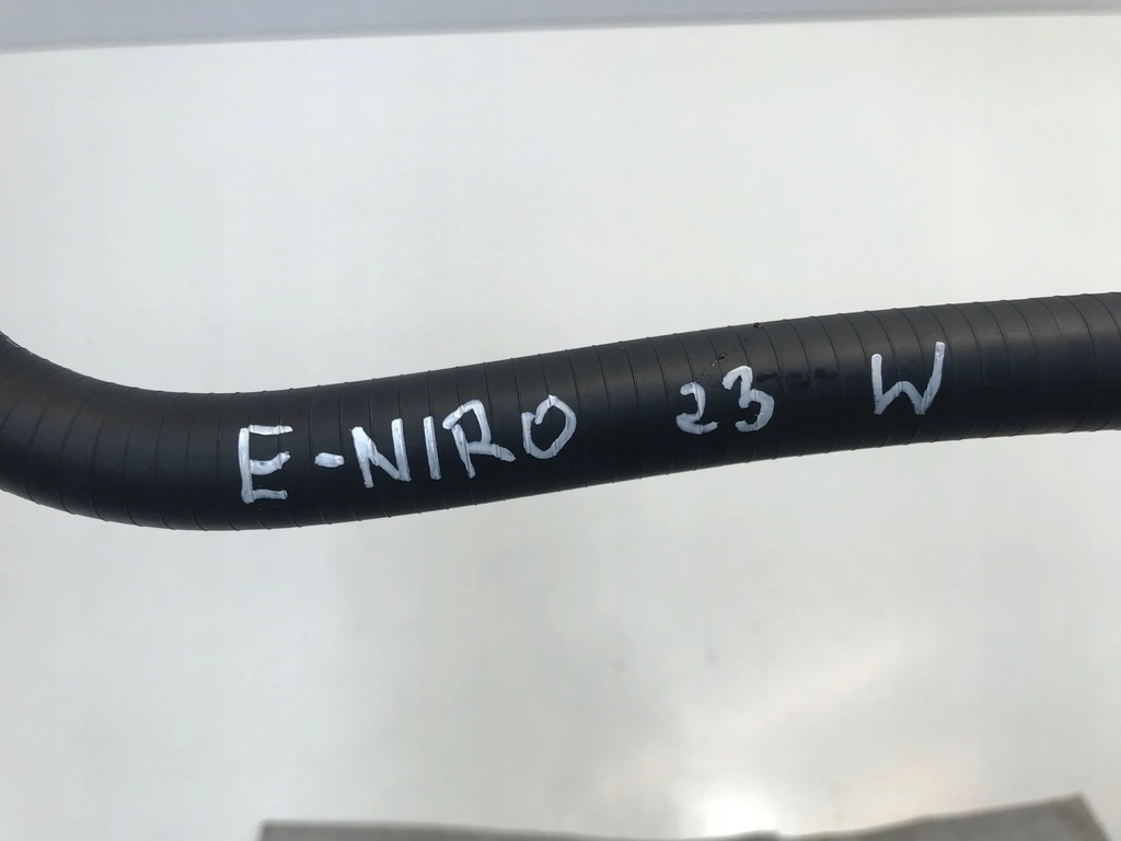 фото №4, Kia niro ii ev 2023 труба шланг wąż wody