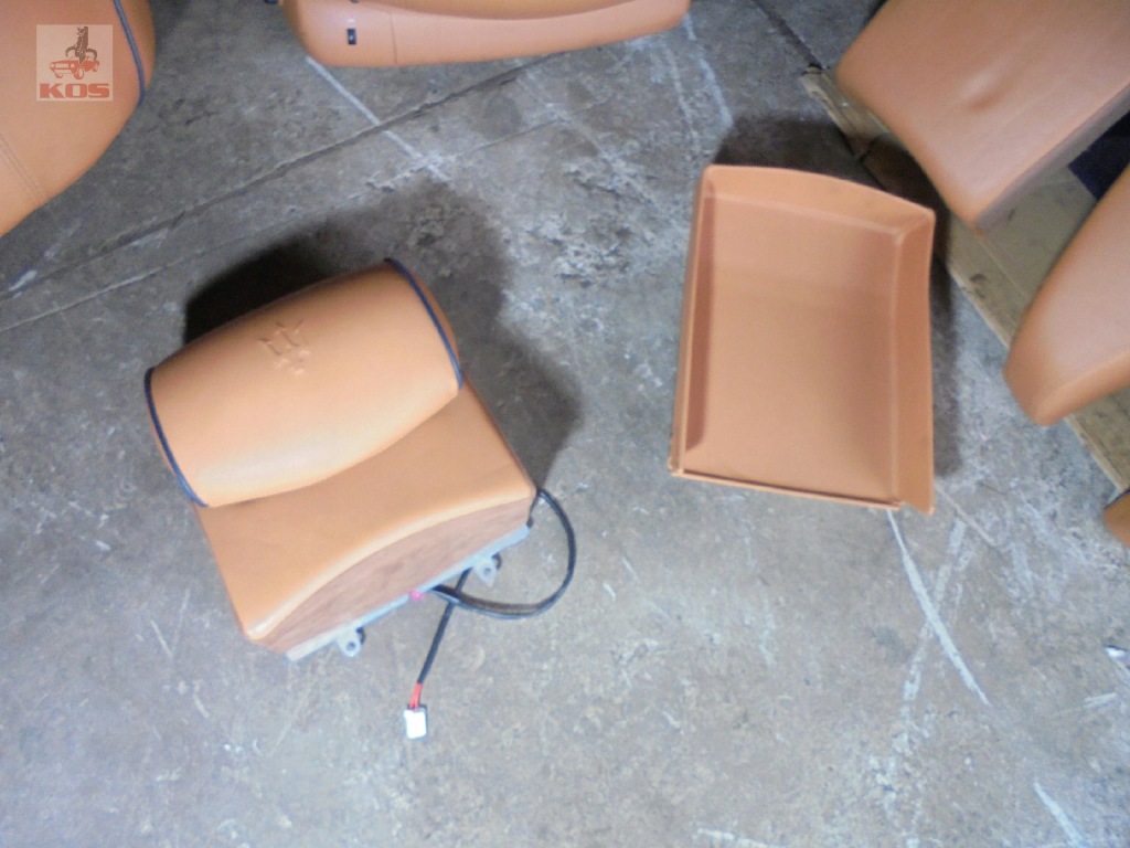 фото №14, Сиденья заднее сиденье внутренние сиденья maserati quattroporte v 4.2 m139 2006