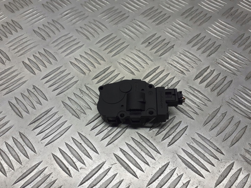 фото №1, Моторчик отопителя mercedes w169 929888g