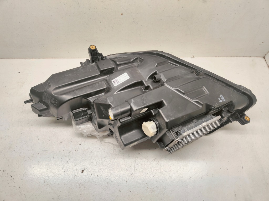 Jaguar e-pace full led фара правый  перед j9c3-13w029-ec в Украине