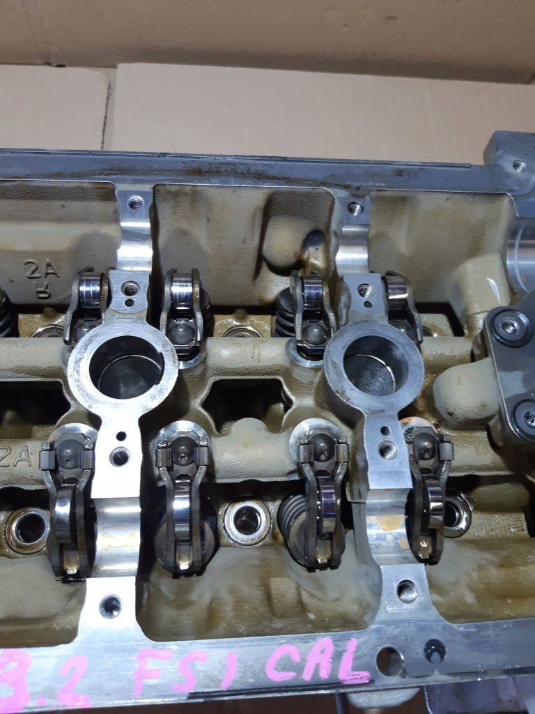 фото №14, Audi q5 8r 3.2 fsi cal головка двигуна права 06e103404a