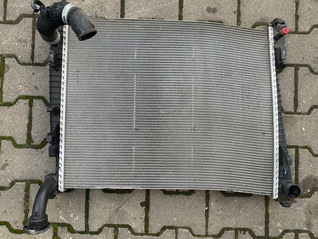 Jeep grand cherokee wk2 srt радиатор воды 55038001ah 5.7 6.4 с Разборки