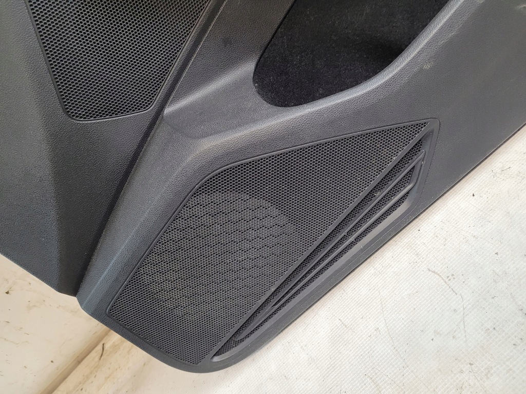 фото №5, Обшивка обивка ручка дверь правый перед vw passat b8 kombi 15r.