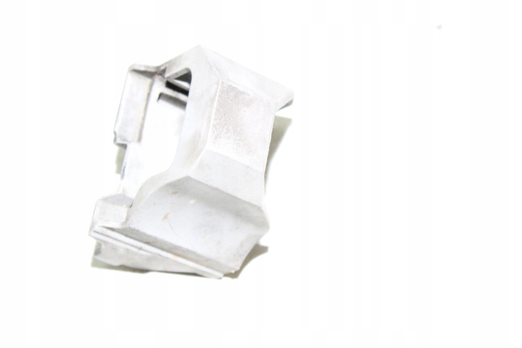 фото №5, Кронштейн радиатора bmw e90 e91 e87 7807186 правый