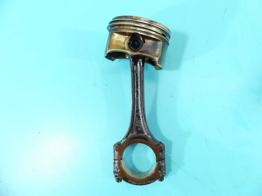 фото №1, Поршень шатун mercedes w245 266940 1.7b