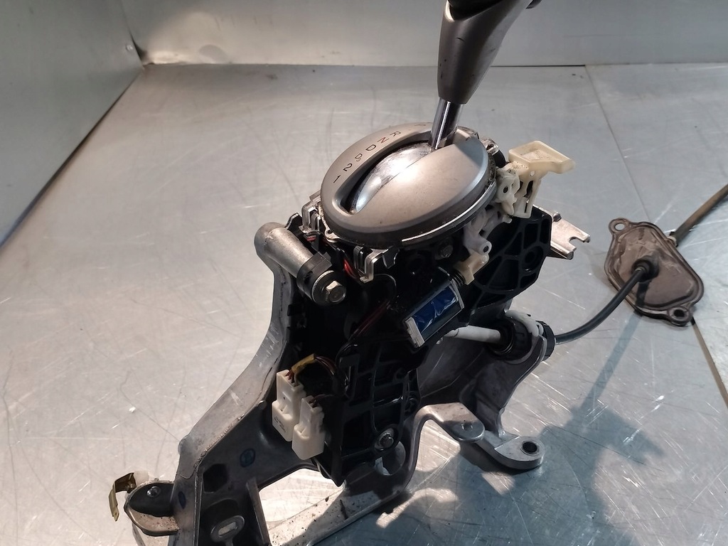 фото №8, Выборщик коробки передач honda civic viii 1.8 b