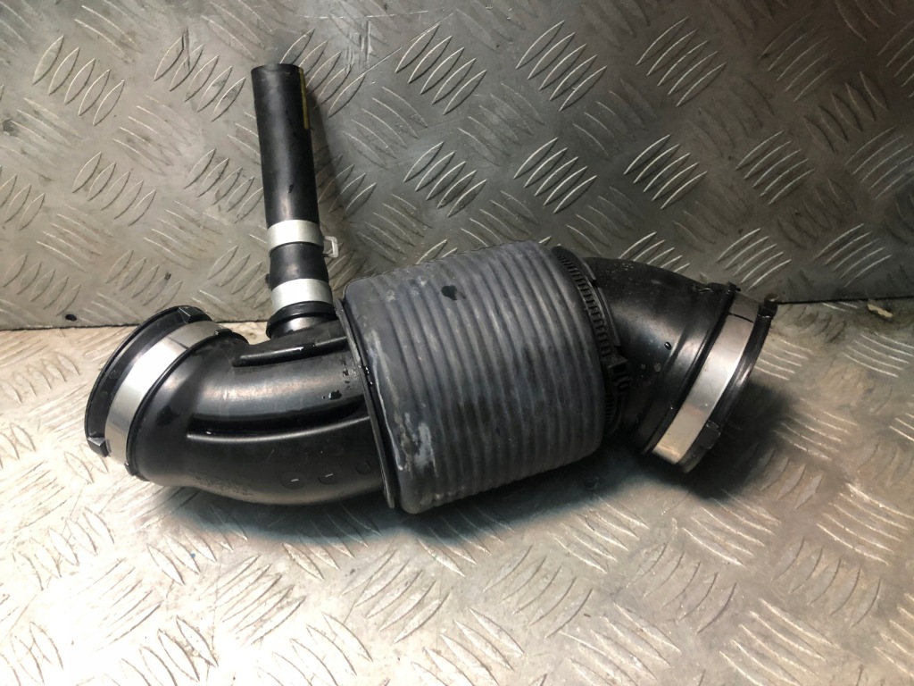 фото №2, Kia sportage iv 2.0crdi шланг wąż труба повітря