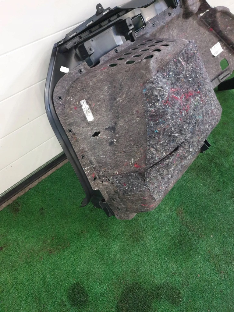 фото №5, Skoda octavia iii обшивка багажника правий 5e9867428at