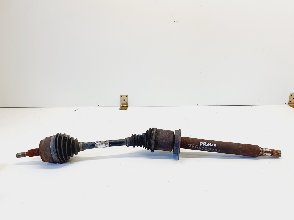 Купити Vw t5 7e0407272c права привідний вал