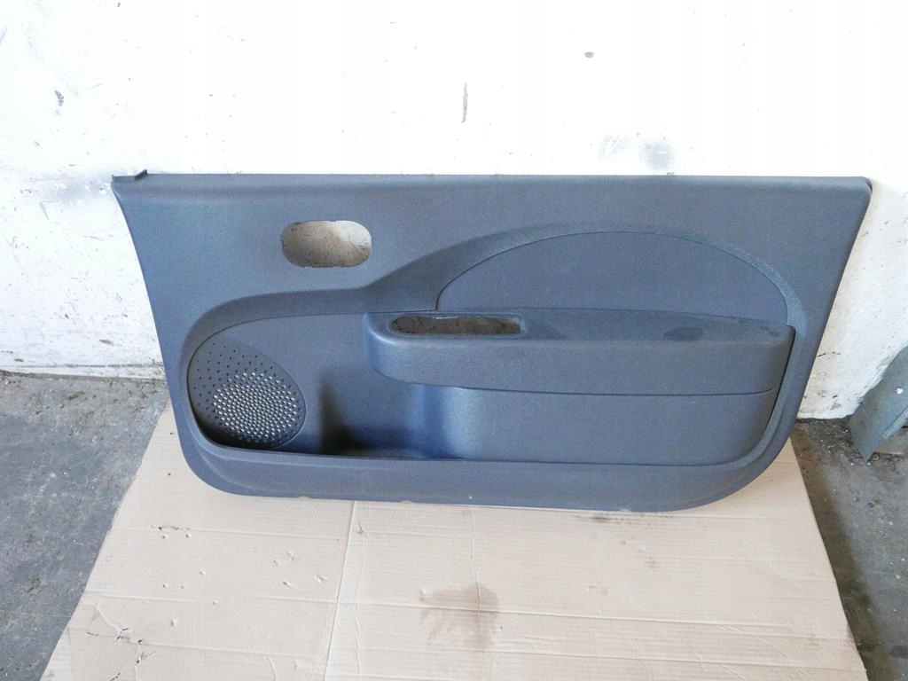 фото №2, Оббивка обшивка правий перед renault twingo ii phi