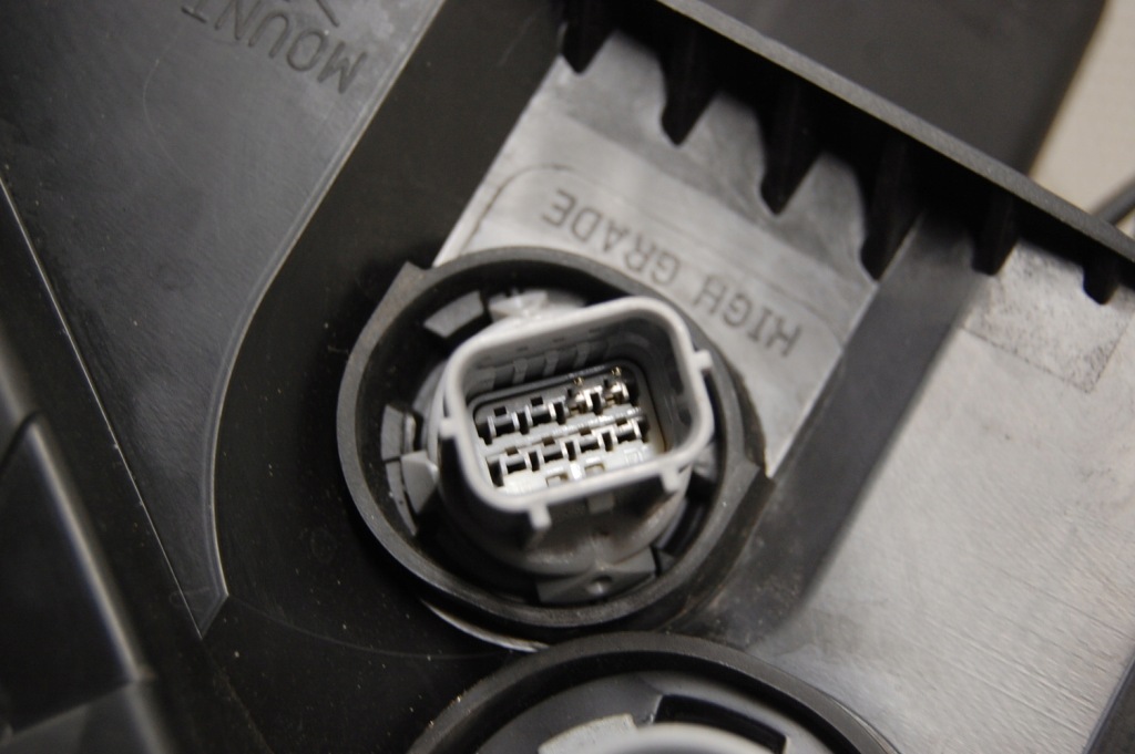 Mazda cx-5 2 full led фара ліва європа Недорого