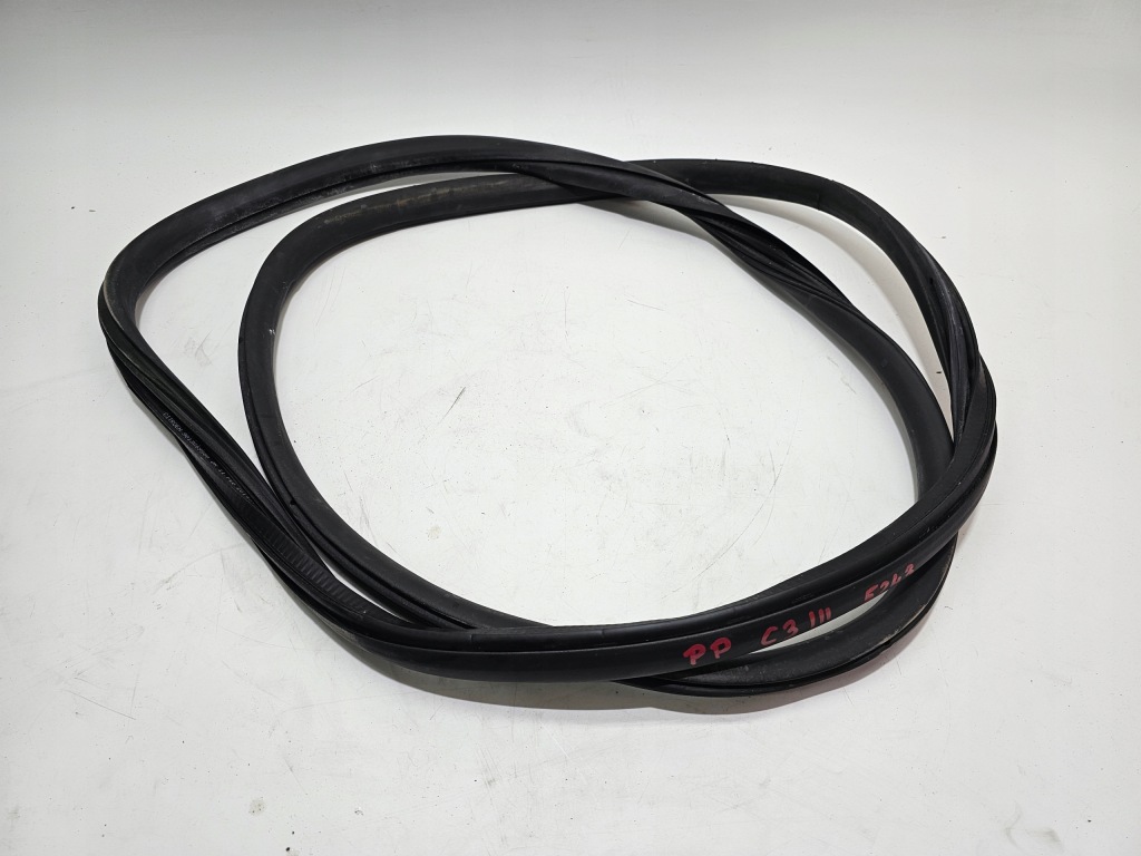 фото №1, Прокладка двері кузовна правий перед citroen c3 iii 16- #5243