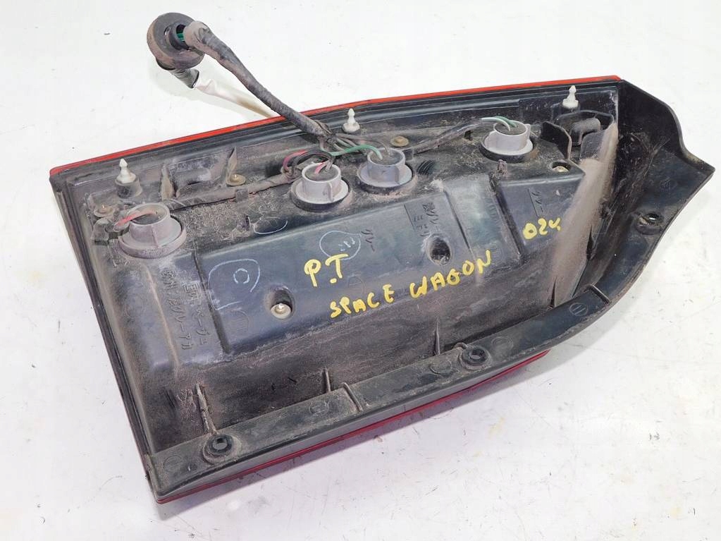 фото №6, Mitsubishi space wagon iii 02r лампа правый задняя