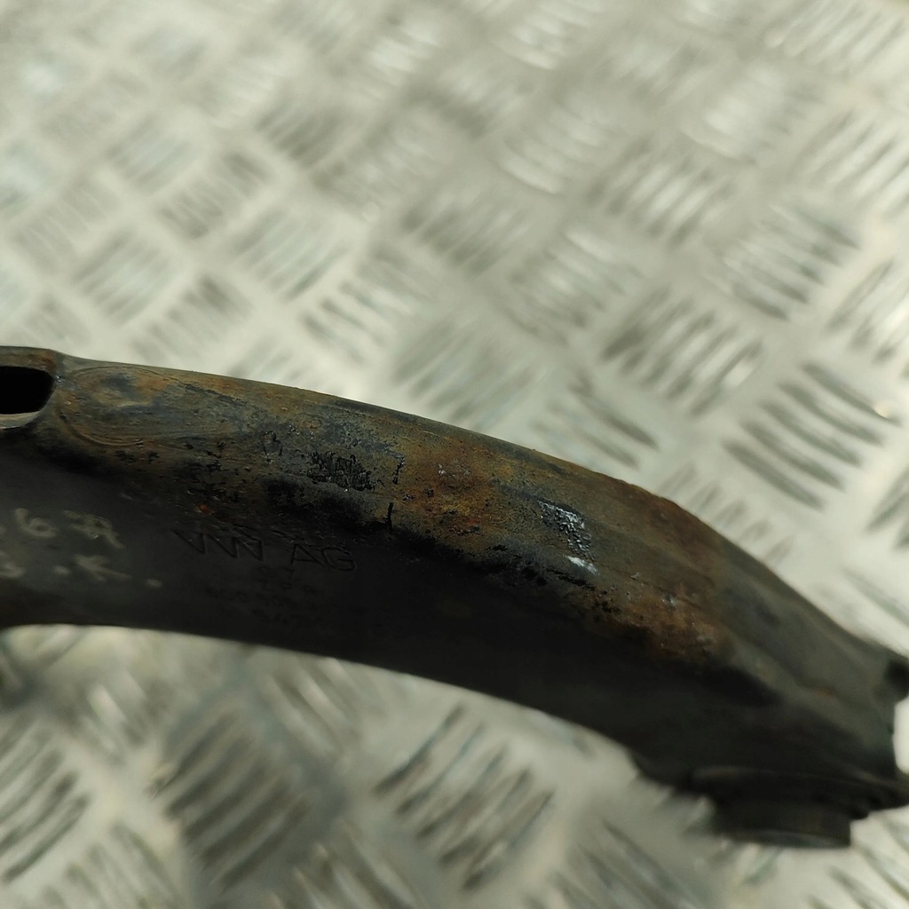 фото №8, Audi q3 8u 2016 ліва сторона верхній важіль задній