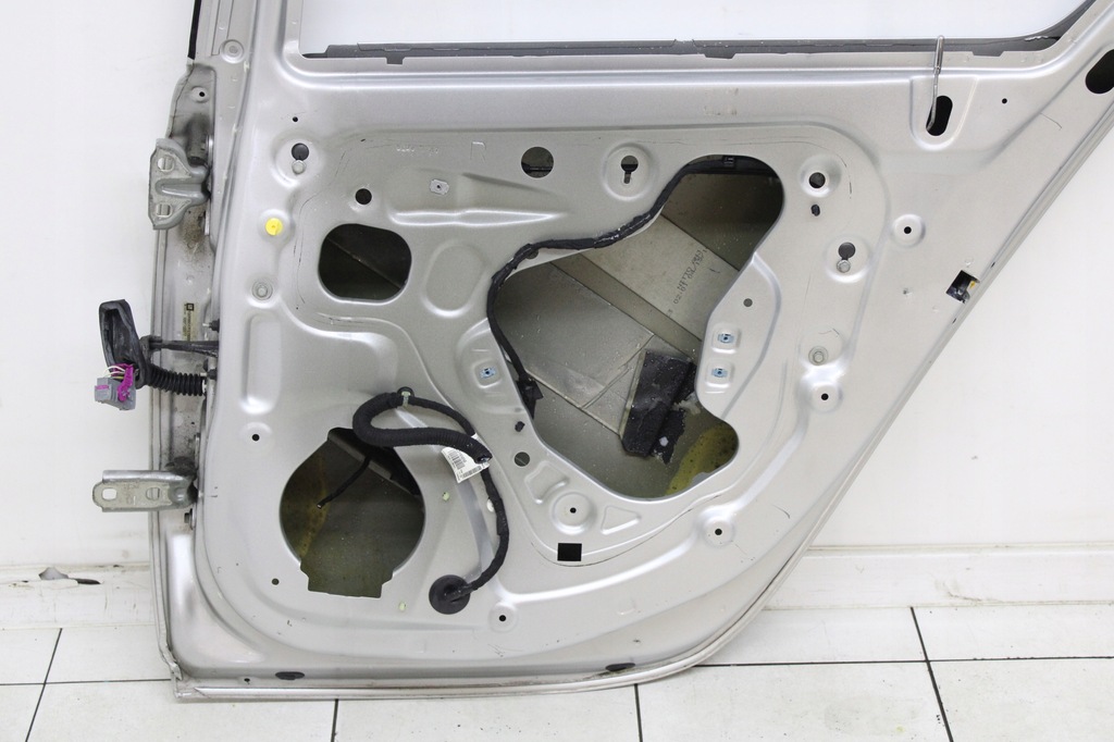 фото №9, Opel ampera chevrolet volt 10r- gan двері праве задні правий задня