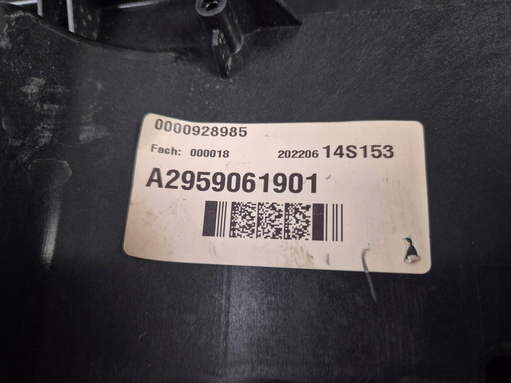 фото №11, Фары лампы передние перед комплект - mercedes eqe v295 full led 2023-