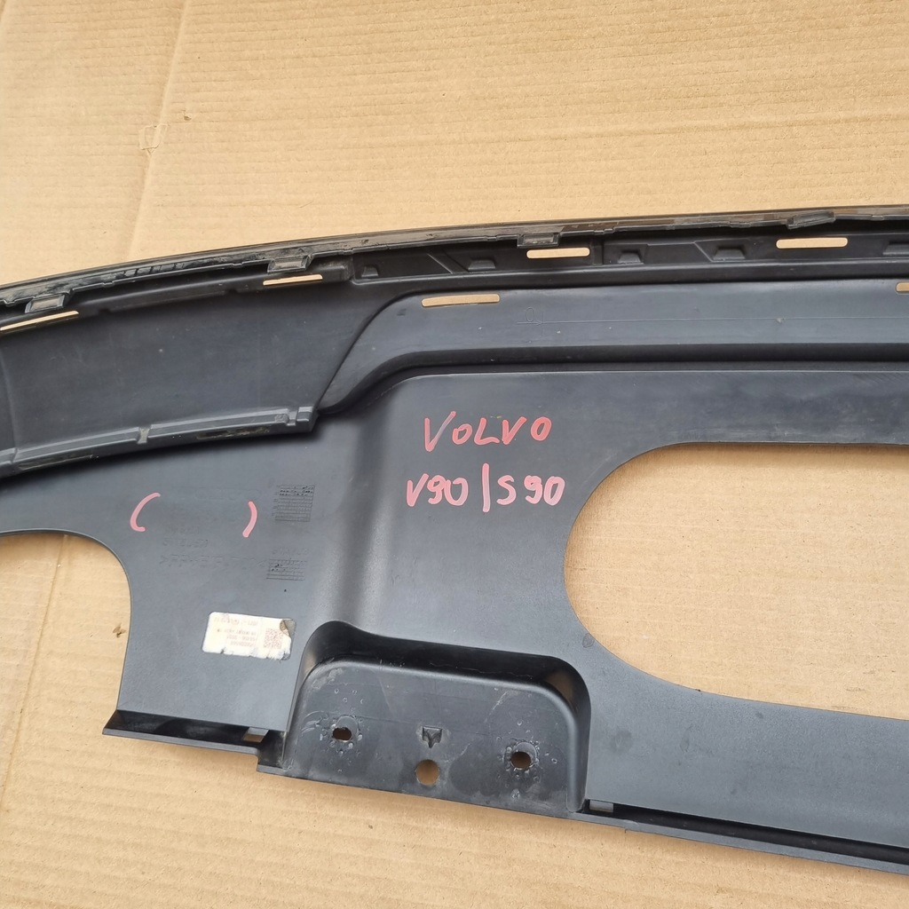 фото №10, Volvo v90 s90 дифузор накладка бампера 32136019