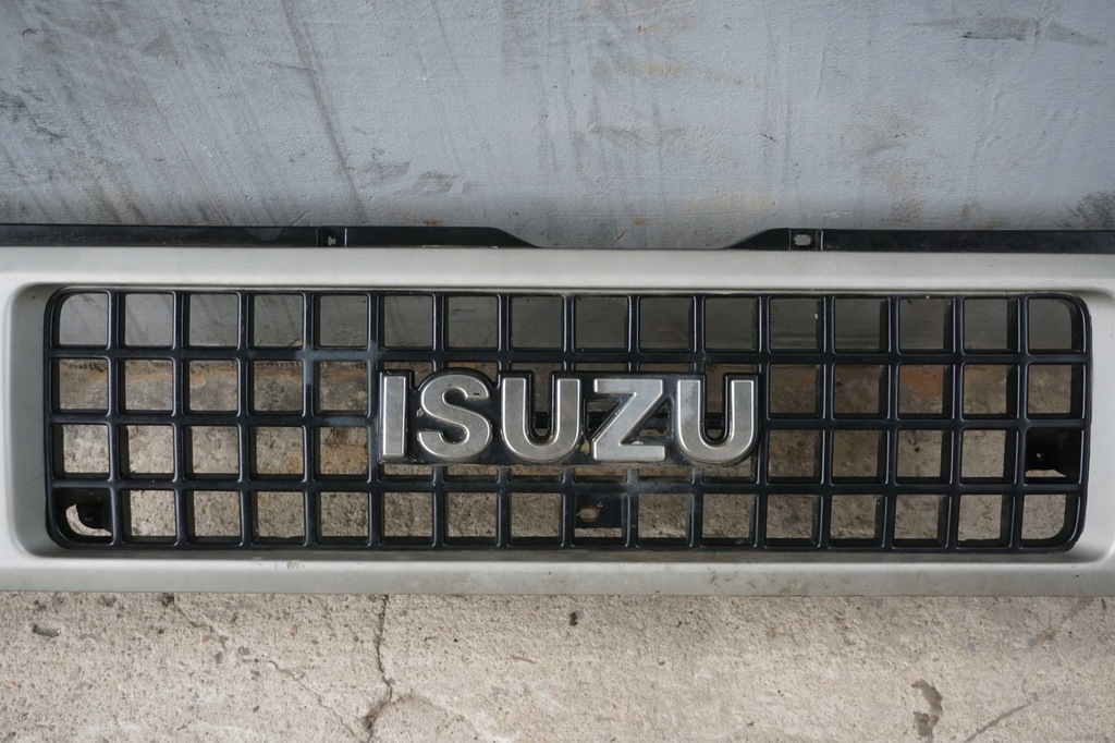 фото №5, Isuzu trooper решітка радіатора решітка радіатора 84-91r