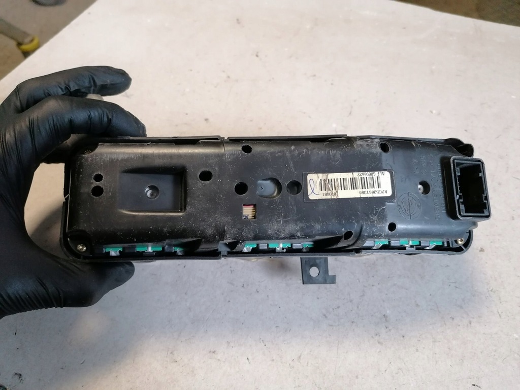 фото №6, Часы дисплей alfa romeo 159 60696622